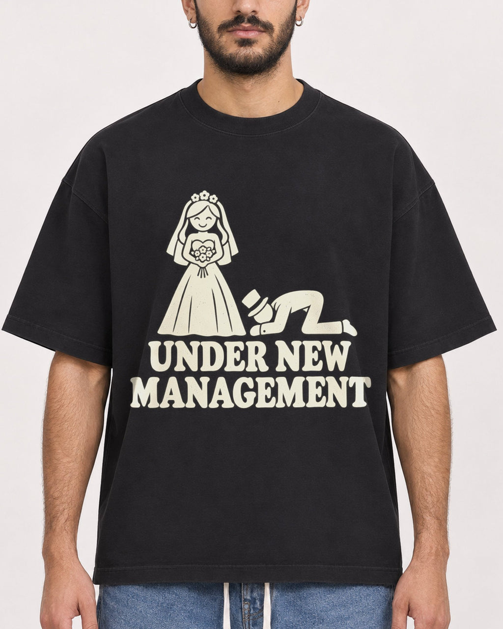 Mockup Boxy Heavyweight Tee Black male close-up 07