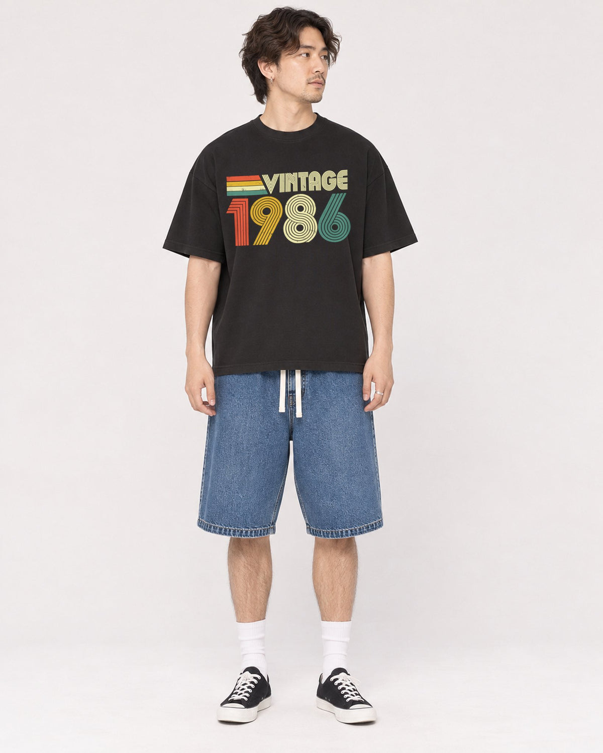 Mockup Boxy Heavyweight Tee Black male full-body 03