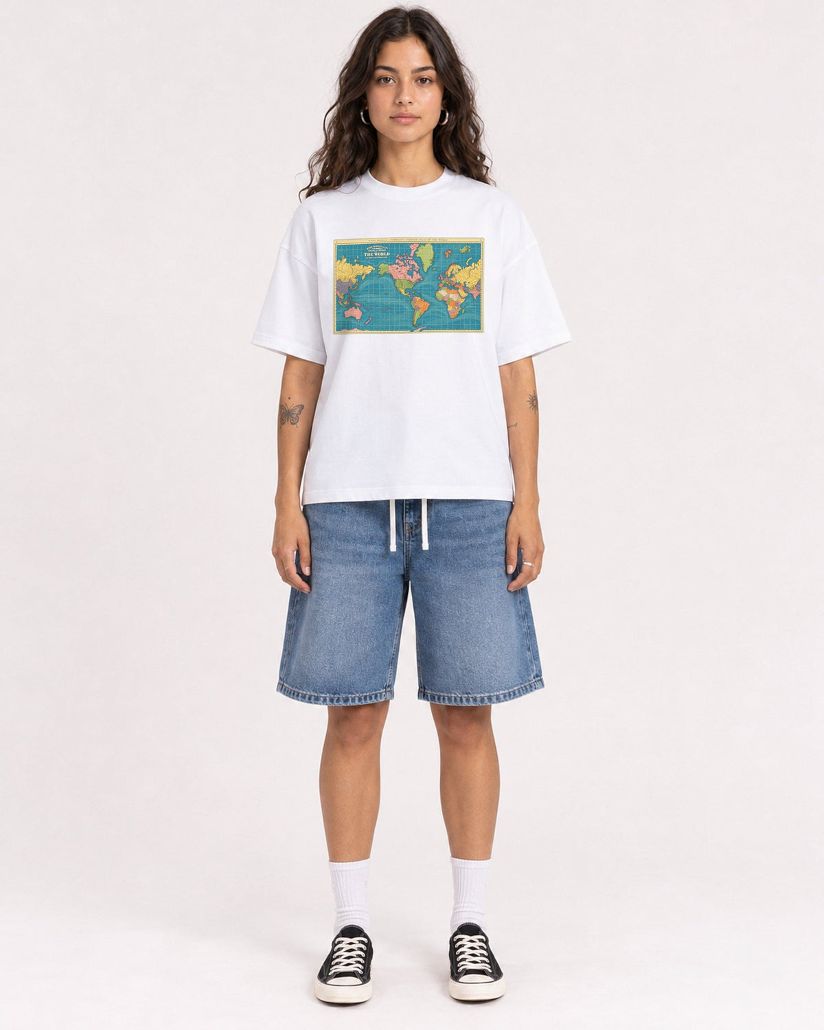 Mockup Boxy Heavyweight Tee White female full-body 06