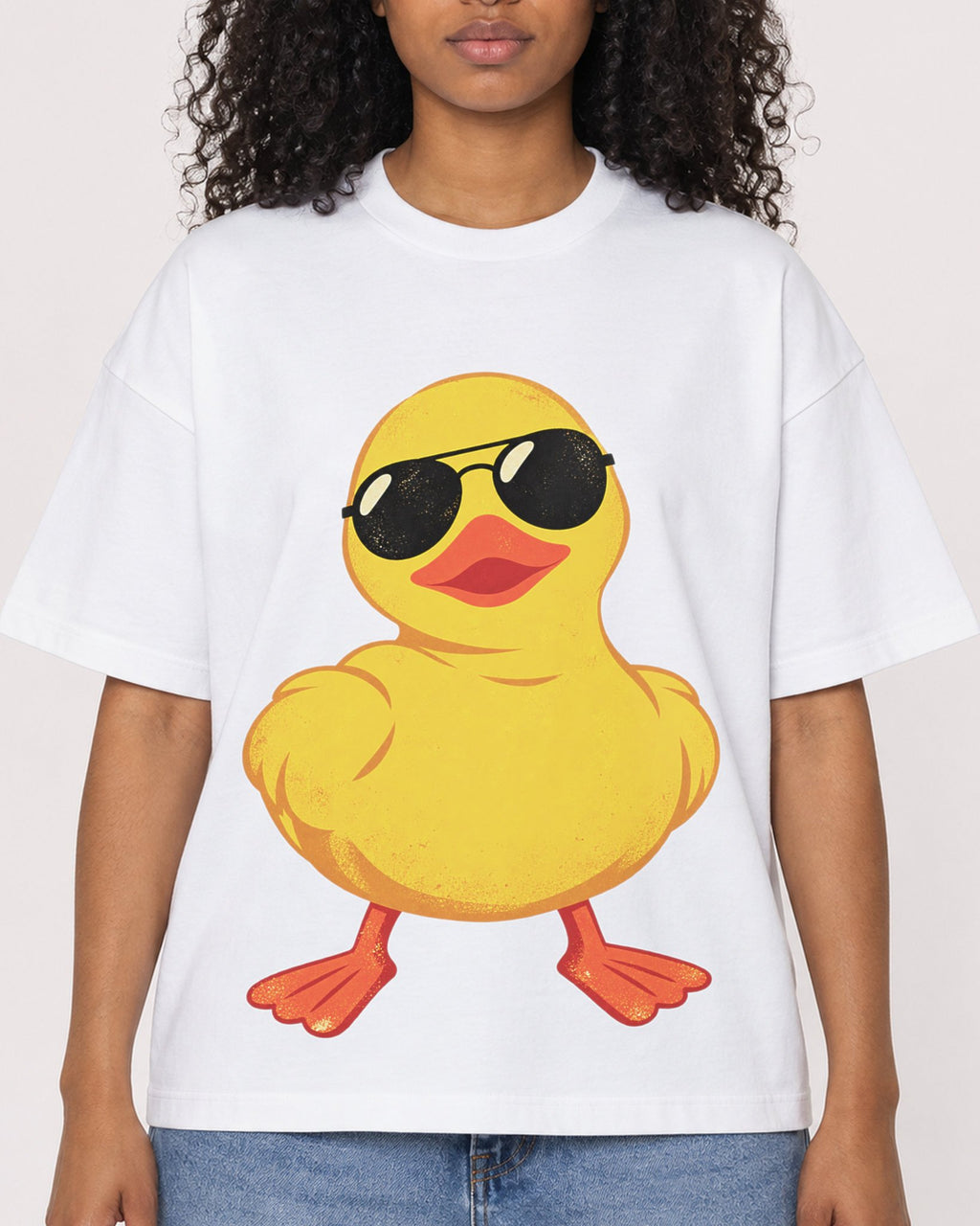 Mockup Boxy Heavyweight Tee White female close-up 05