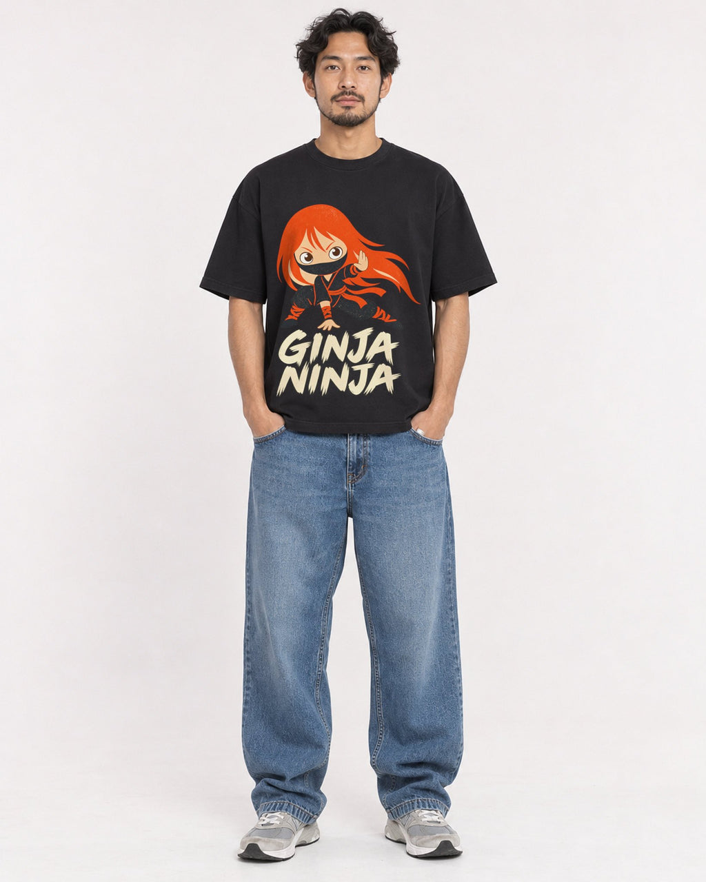 Mockup Boxy Heavyweight Tee Black male full-body 02