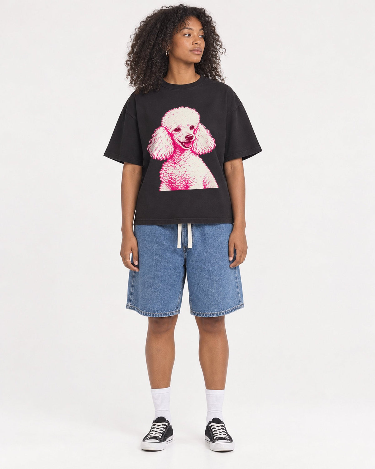 Mockup Boxy Heavyweight Tee Black female full-body 05