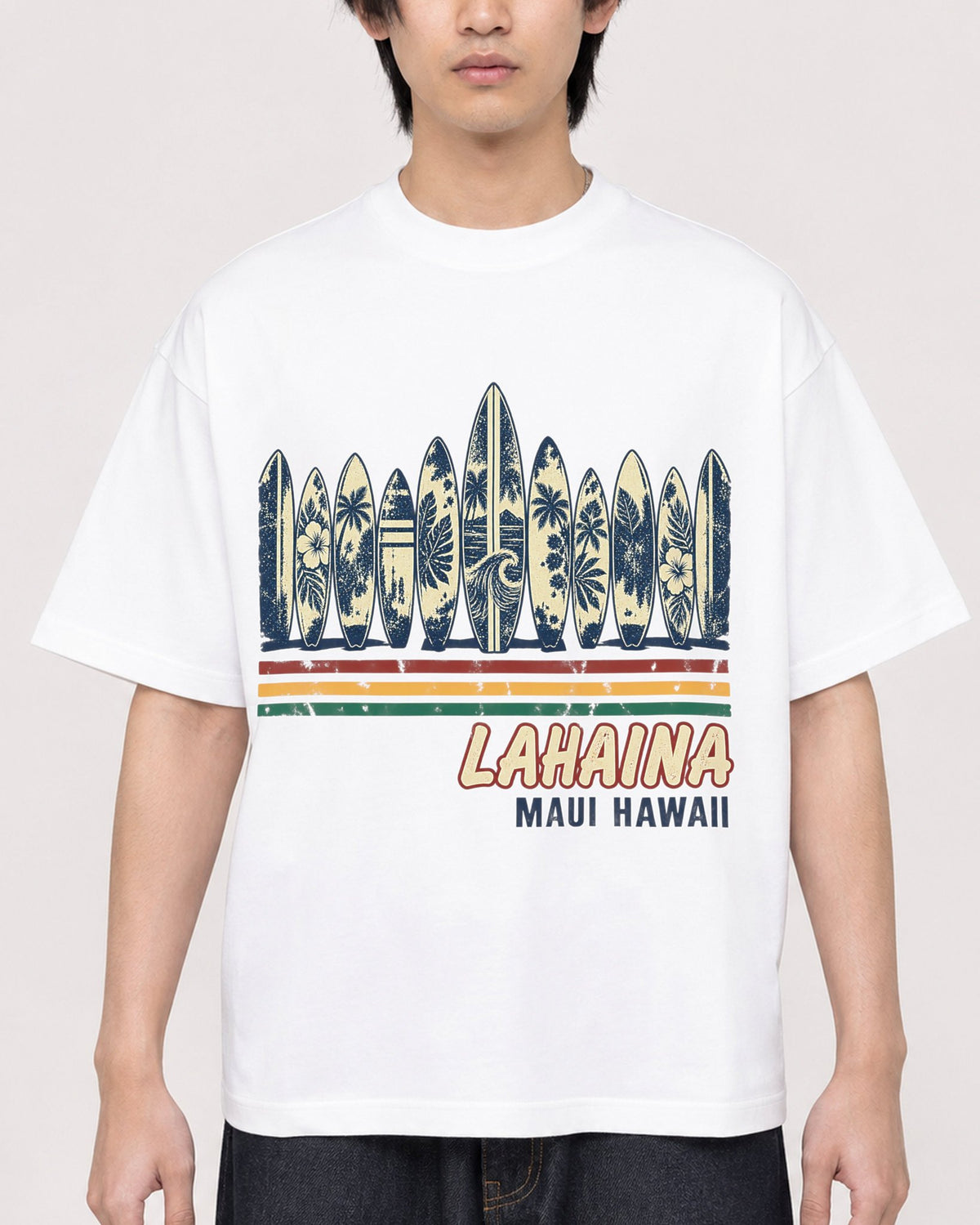 Mockup Boxy Heavyweight Tee White male close-up 11