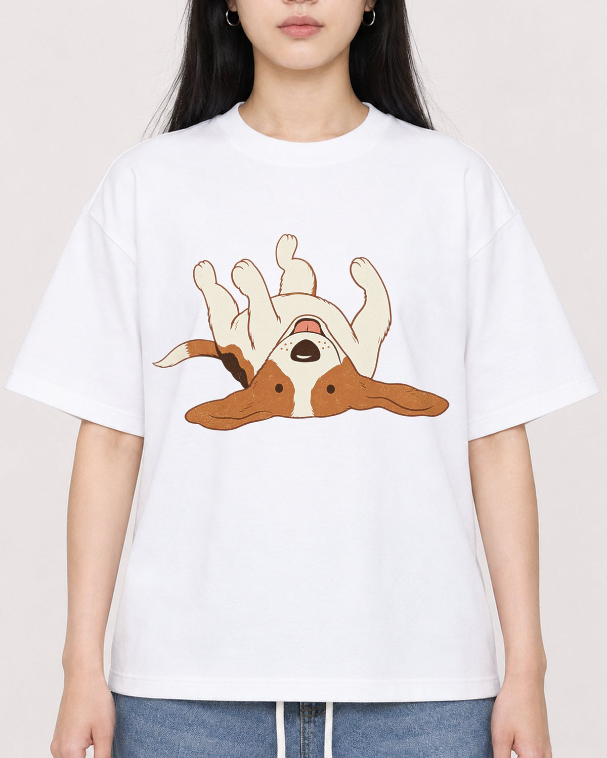 Mockup Boxy Heavyweight Tee White female close-up 01