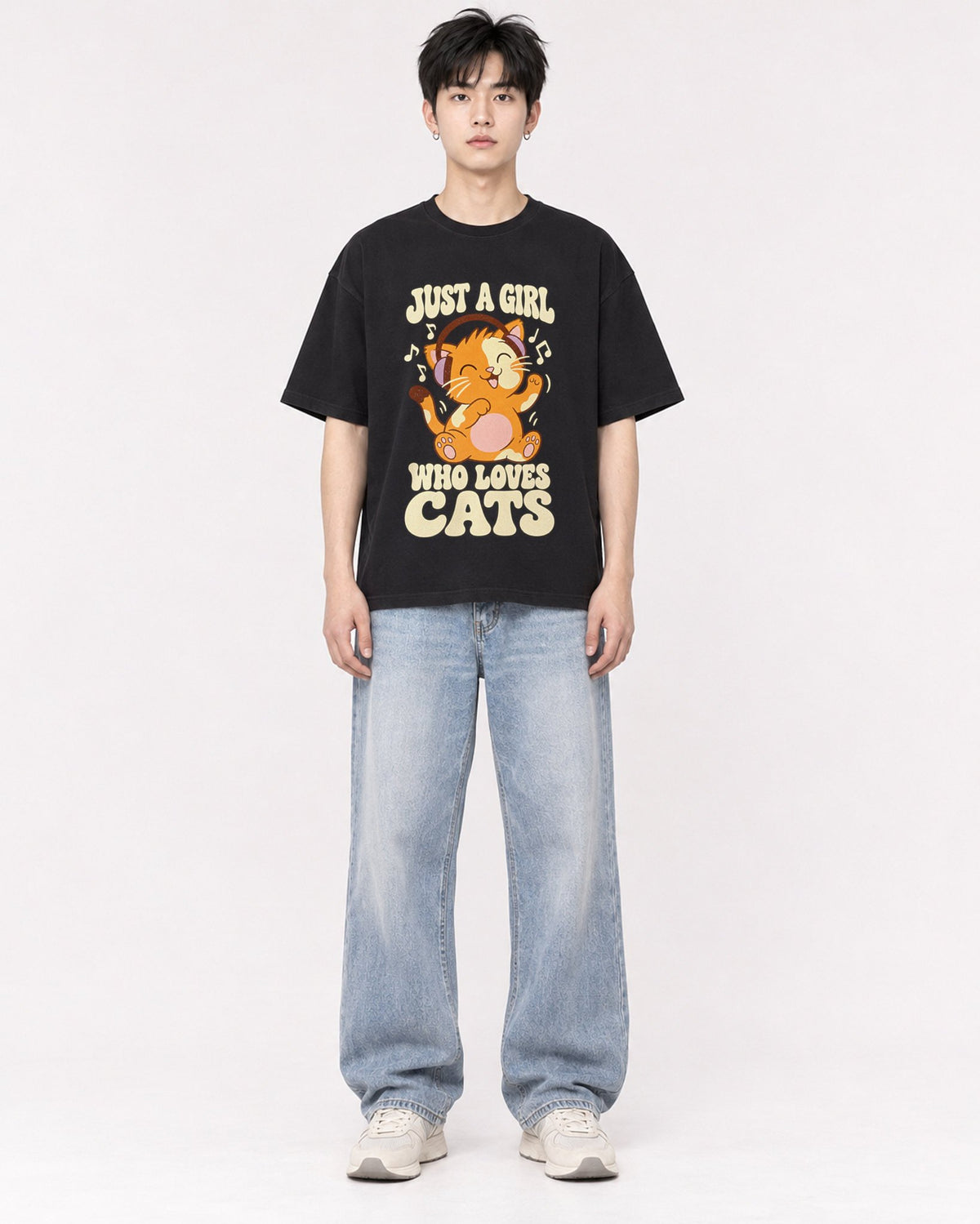 Mockup Boxy Heavyweight Tee Black male full-body 01
