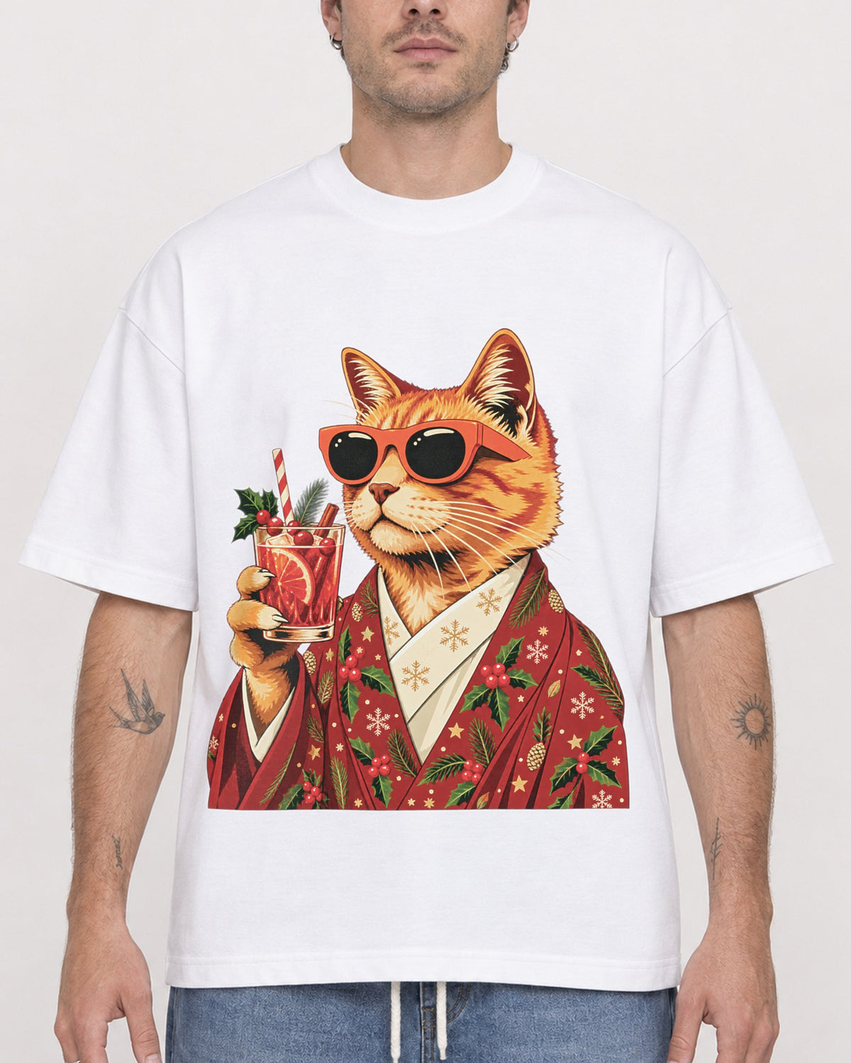 Mockup Boxy Heavyweight Tee White male close-up 48
