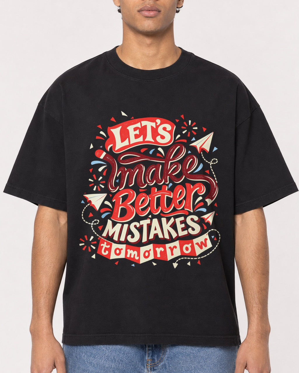Mockup Boxy Heavyweight Tee Black male close-up 10