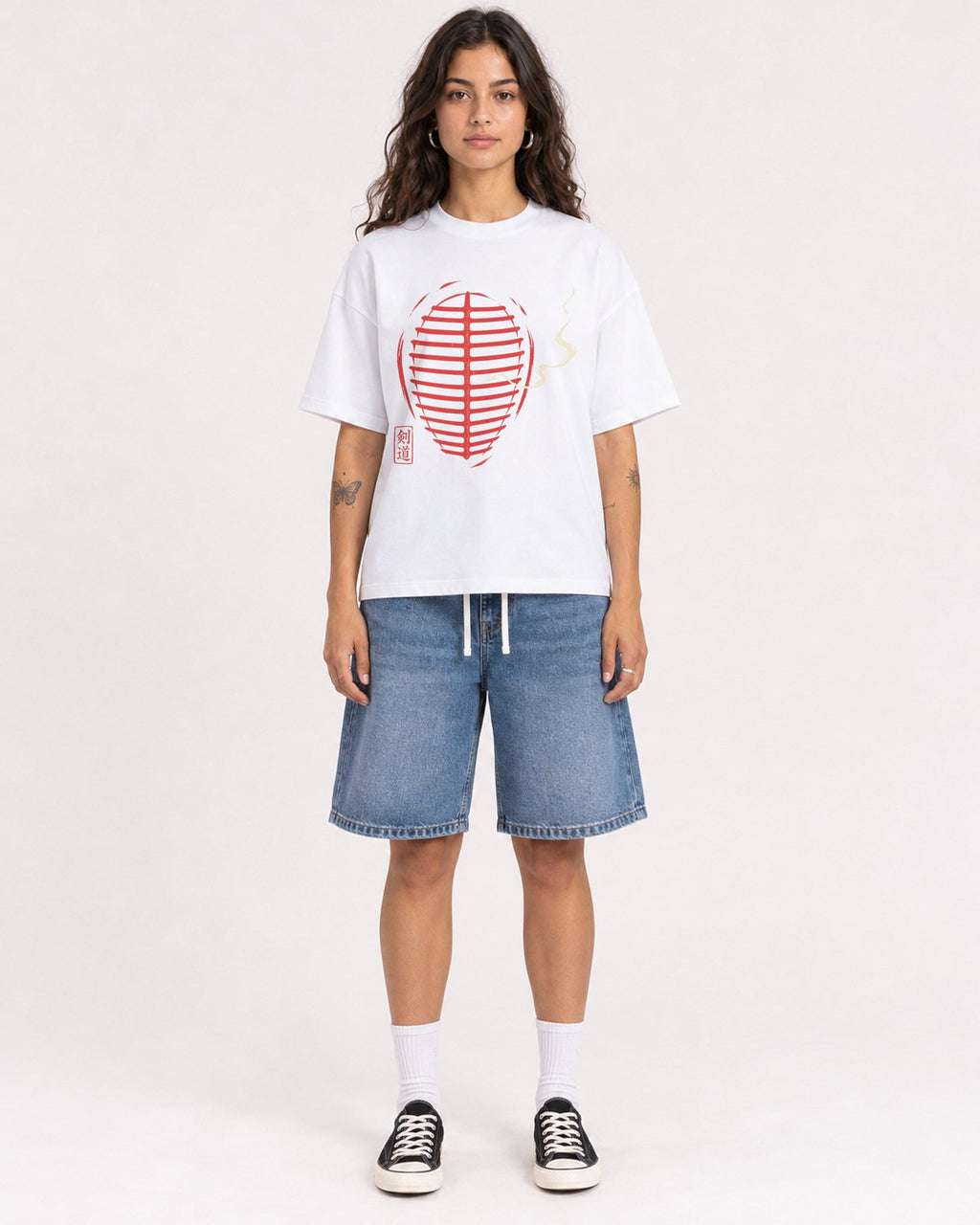 Mockup Boxy Heavyweight Tee White female full-body 06