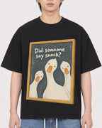 Mockup Boxy Heavyweight Tee Black male close-up 11