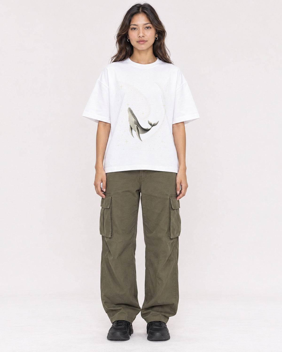 Mockup Boxy Heavyweight Tee White female full-body 02