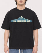 Mockup Boxy Heavyweight Tee Black male close-up 03