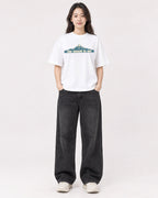 Mockup Boxy Heavyweight Tee White female full-body 03