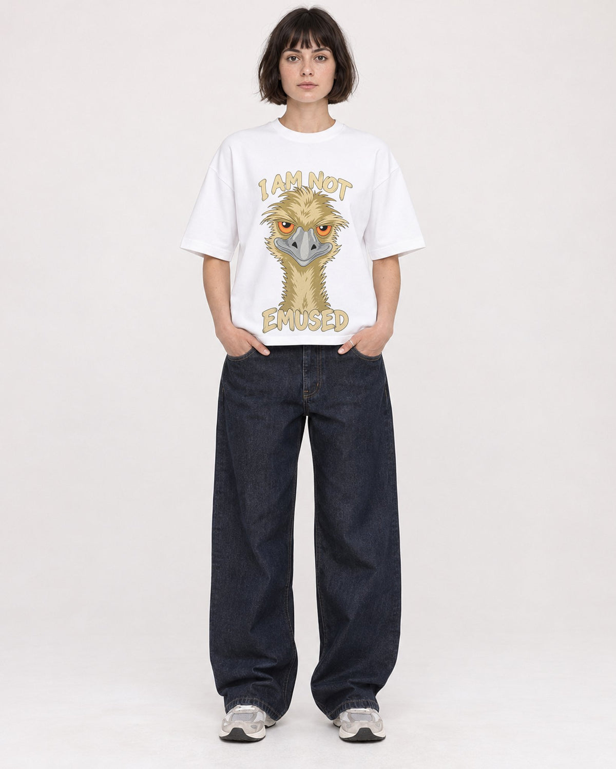 Mockup Boxy Heavyweight Tee White female full-body 39