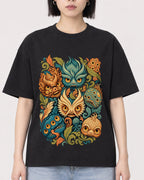 Mockup Boxy Heavyweight Tee Black female close-up 11