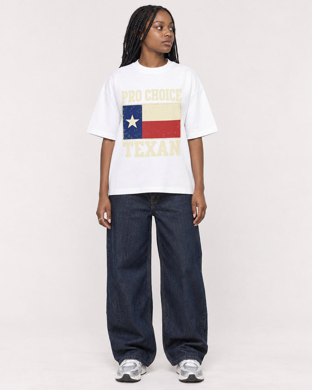 Mockup Boxy Heavyweight Tee White female full-body 04