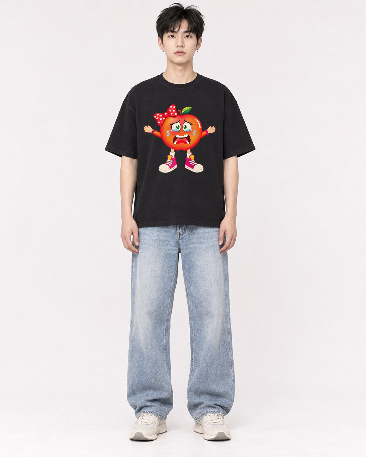 Mockup Boxy Heavyweight Tee Black male full-body 01