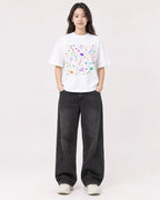 Mockup Boxy Heavyweight Tee White female full-body 03