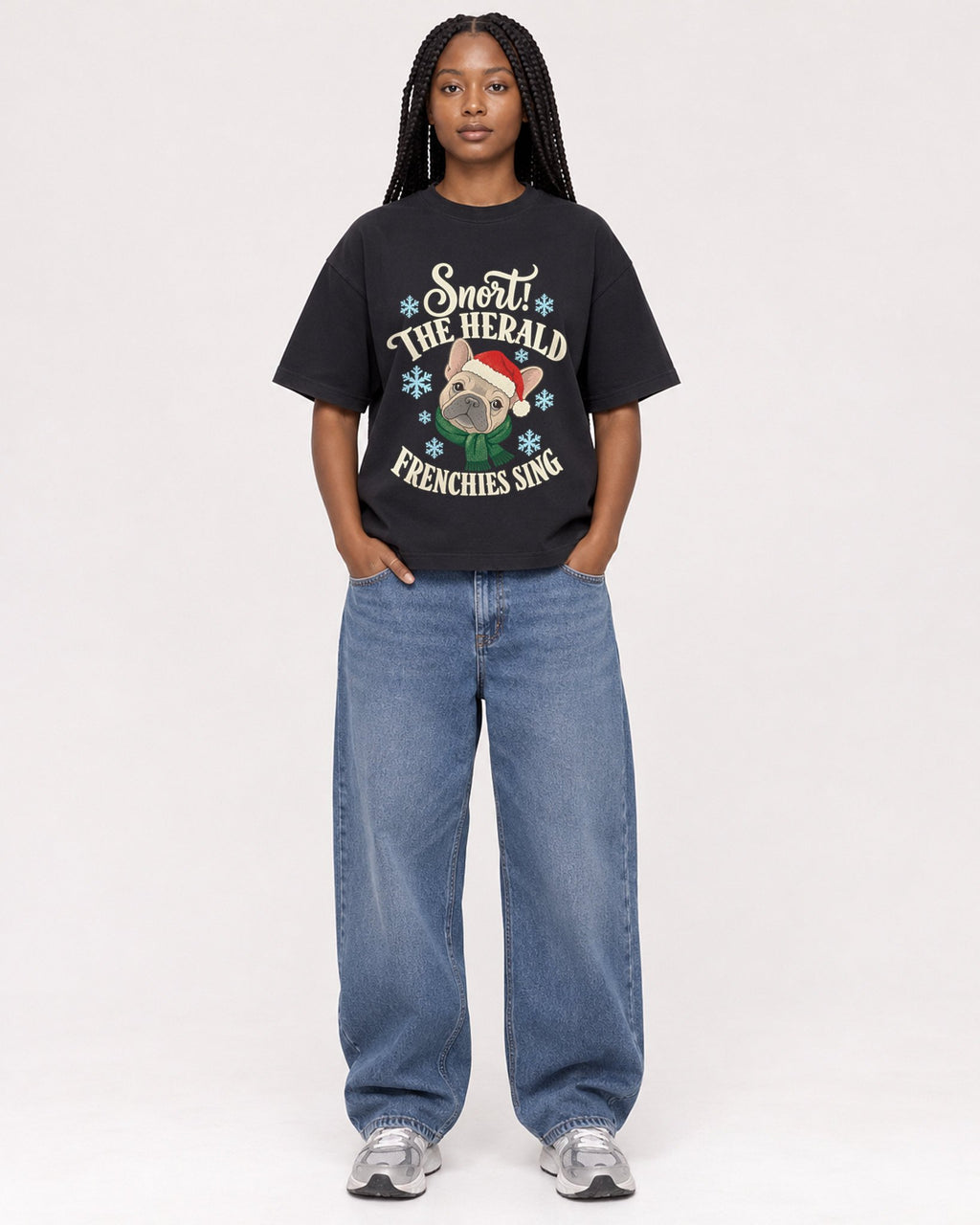 Mockup Boxy Heavyweight Tee Black female full-body 04
