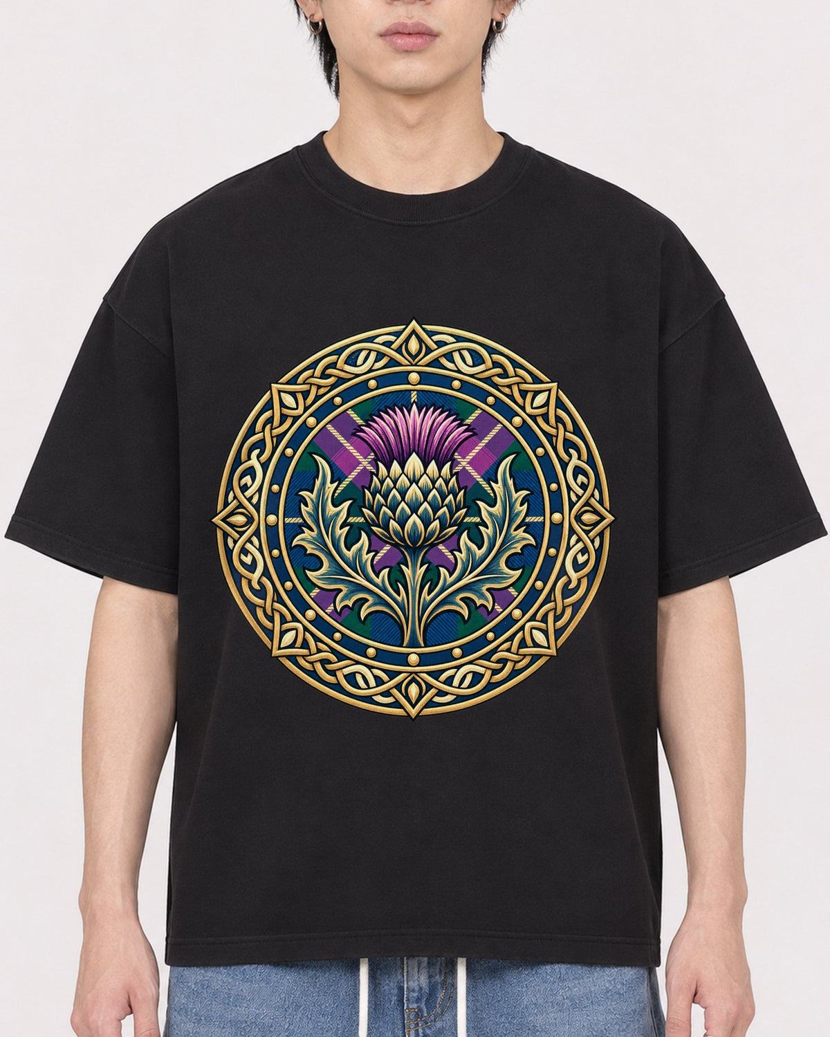 Mockup Boxy Heavyweight Tee Black male close-up 11