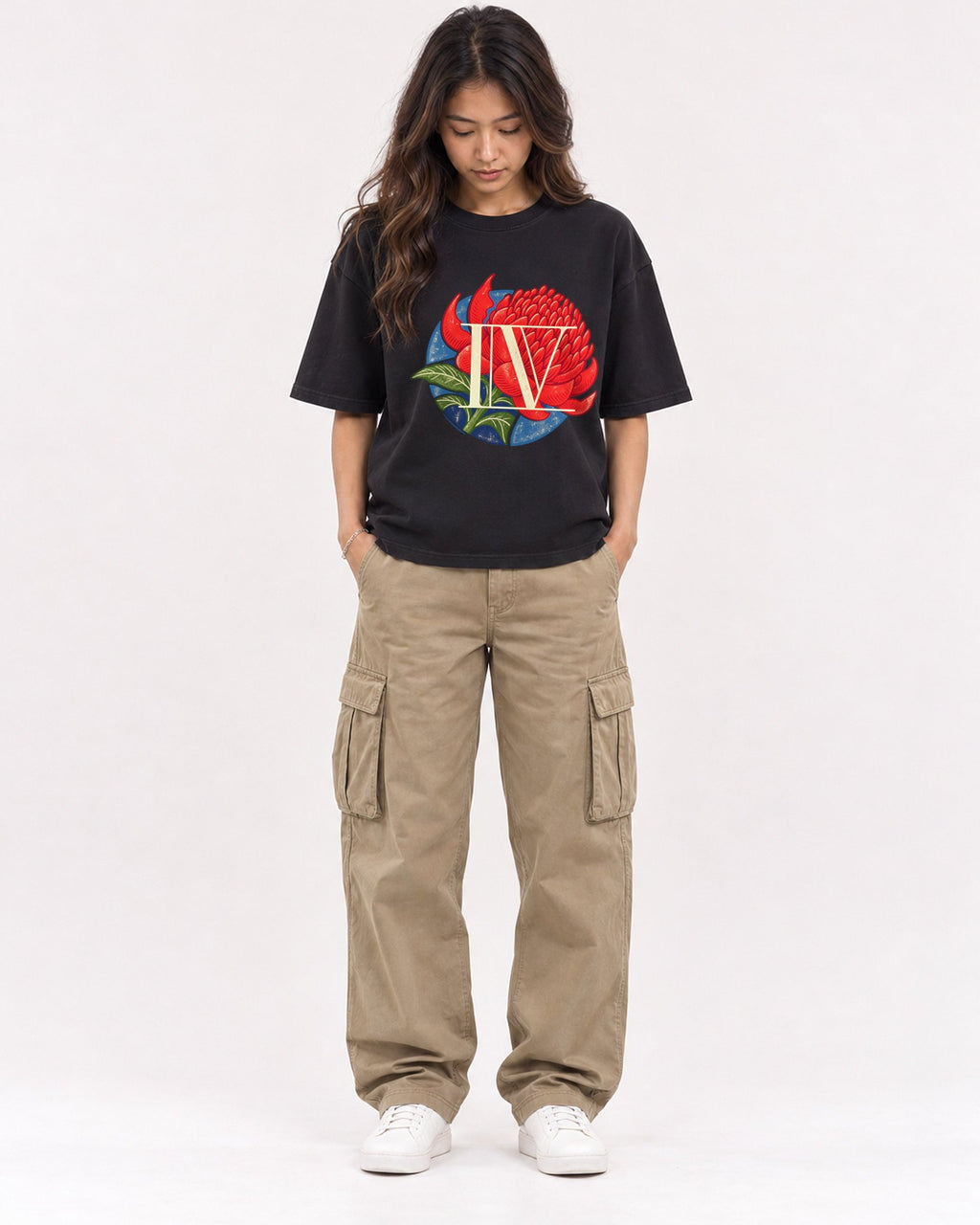 Mockup Boxy Heavyweight Tee Black female full-body 02