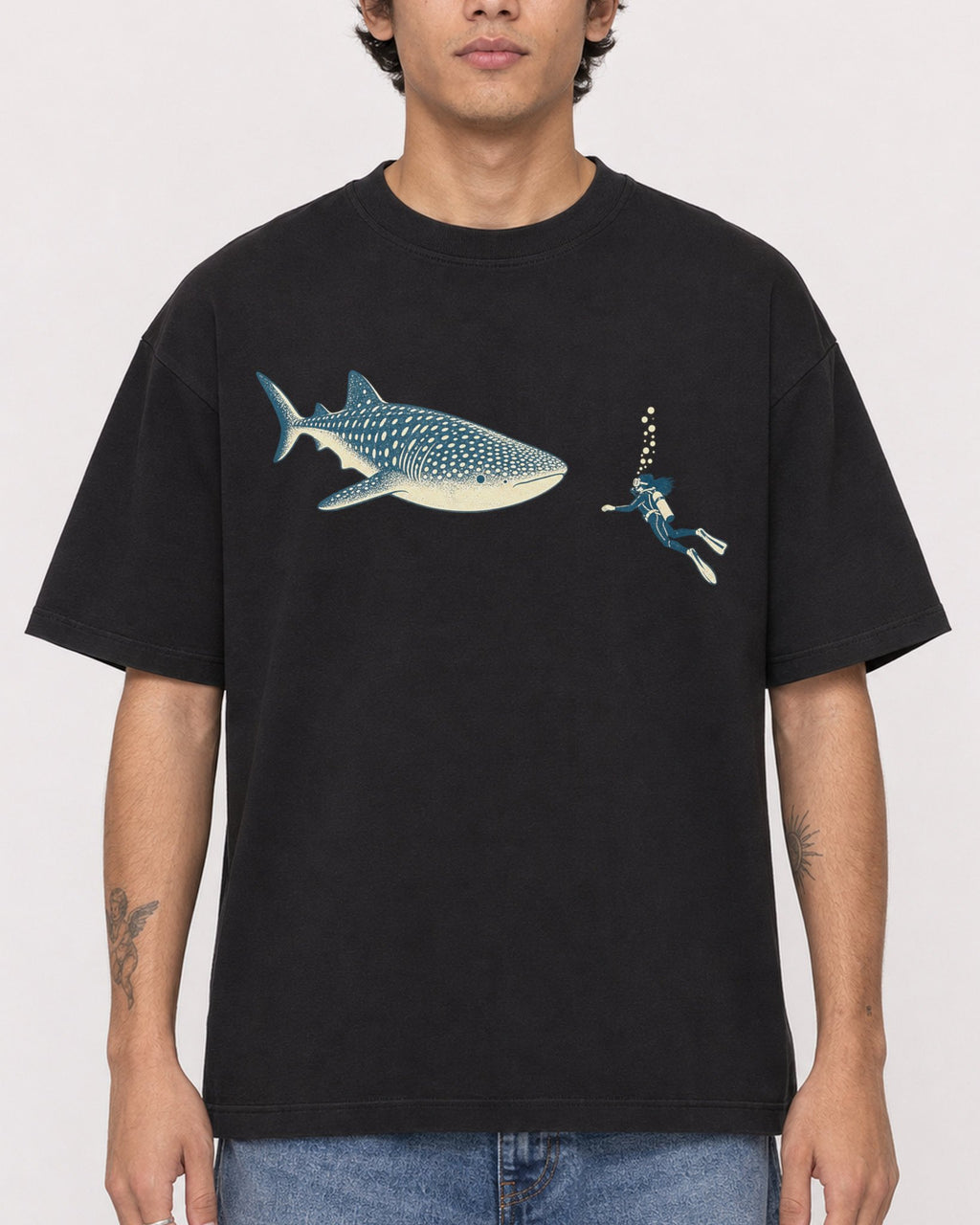 Mockup Boxy Heavyweight Tee Black male close-up 06