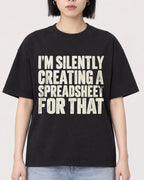 Mockup Boxy Heavyweight Tee Black female close-up 11