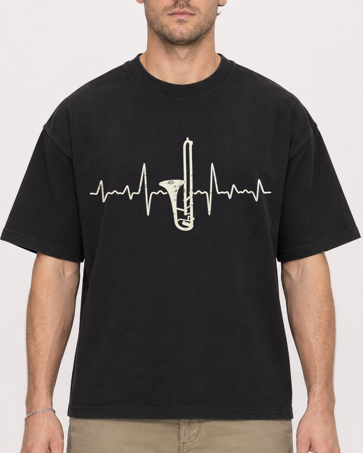 Mockup Boxy Heavyweight Tee Black male close-up 08