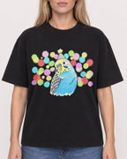 Mockup Boxy Heavyweight Tee Black female close-up 08