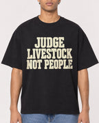 Mockup Boxy Heavyweight Tee Black male close-up 10