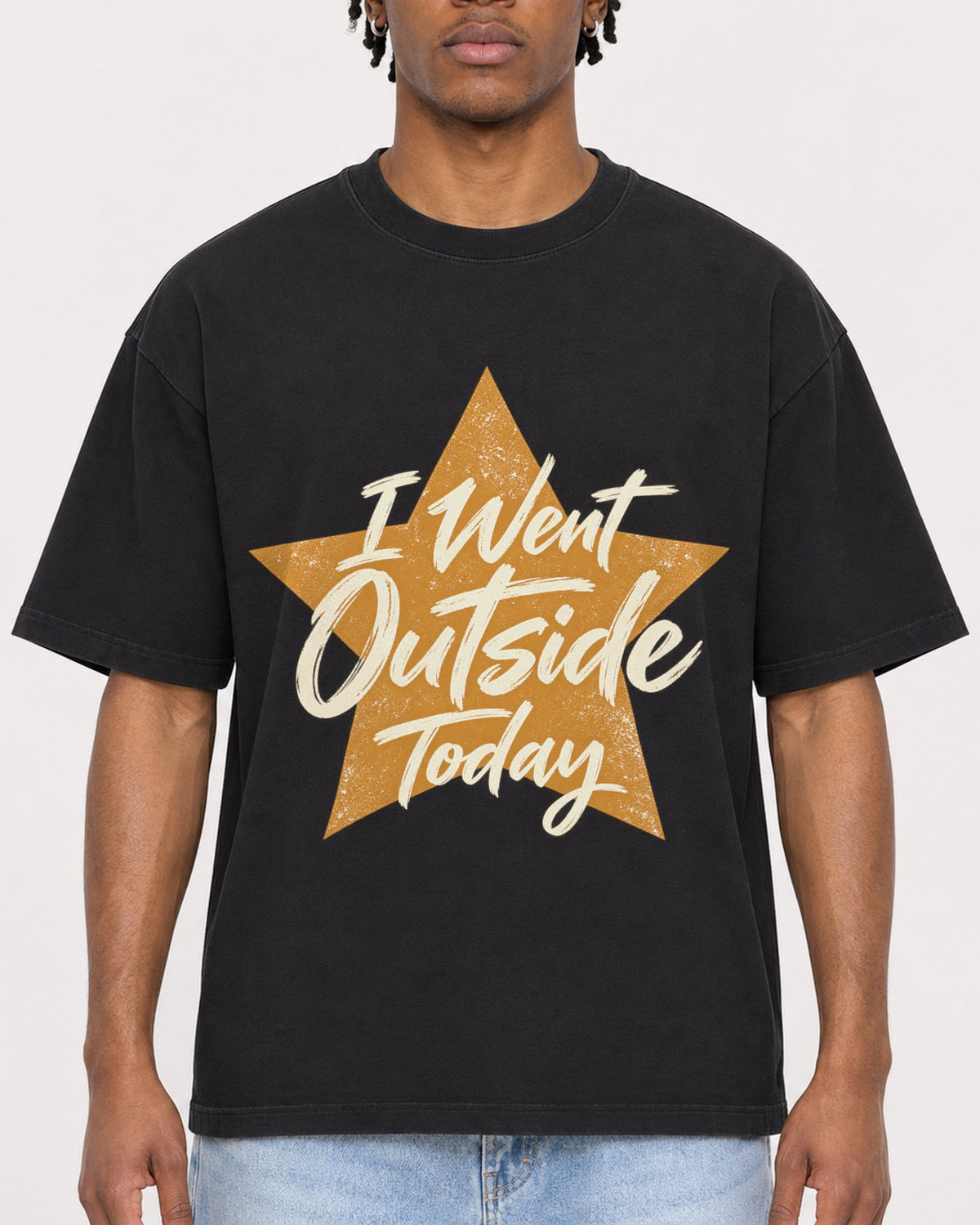 Mockup Boxy Heavyweight Tee Black male close-up 05