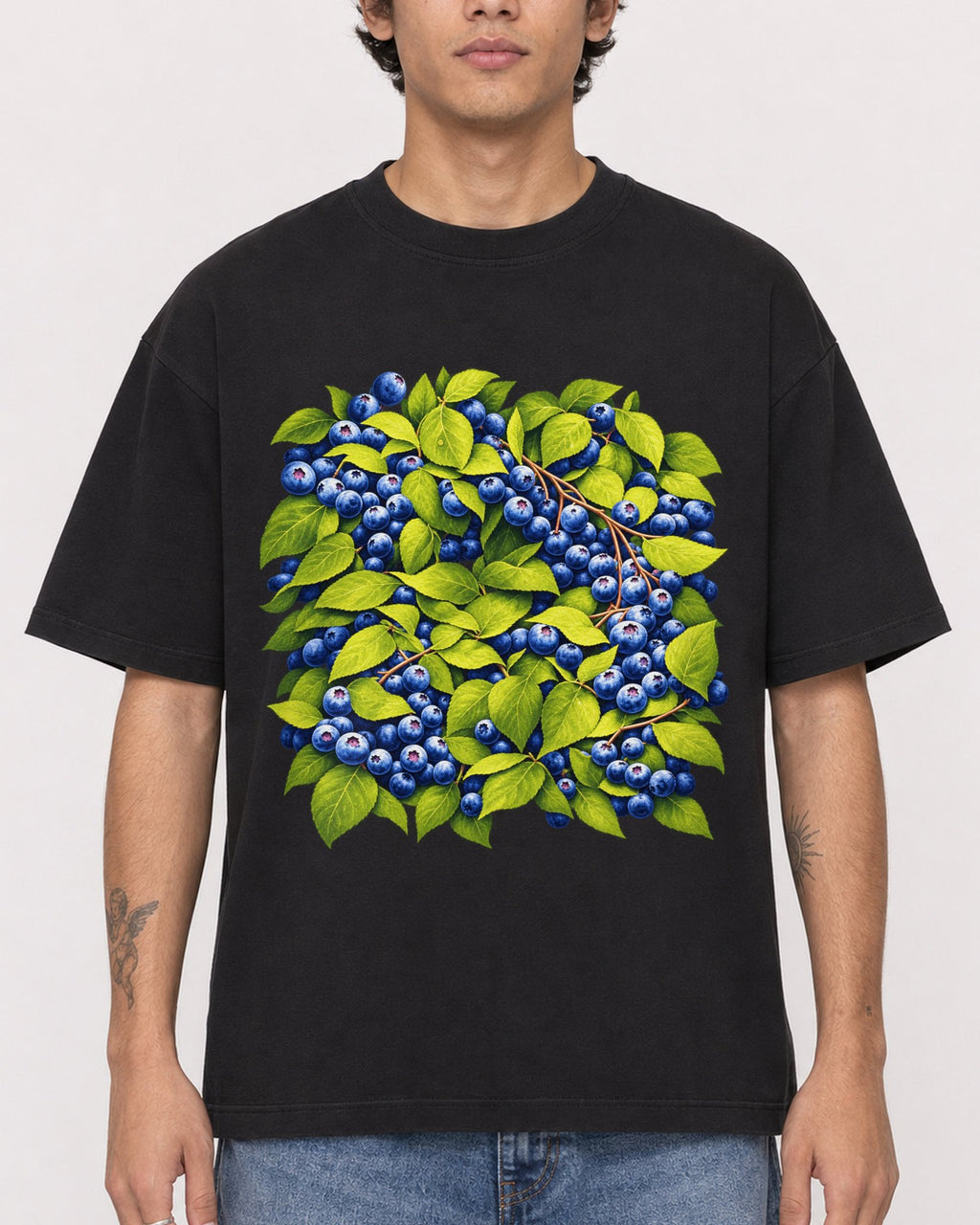 Mockup Boxy Heavyweight Tee Black male close-up 06