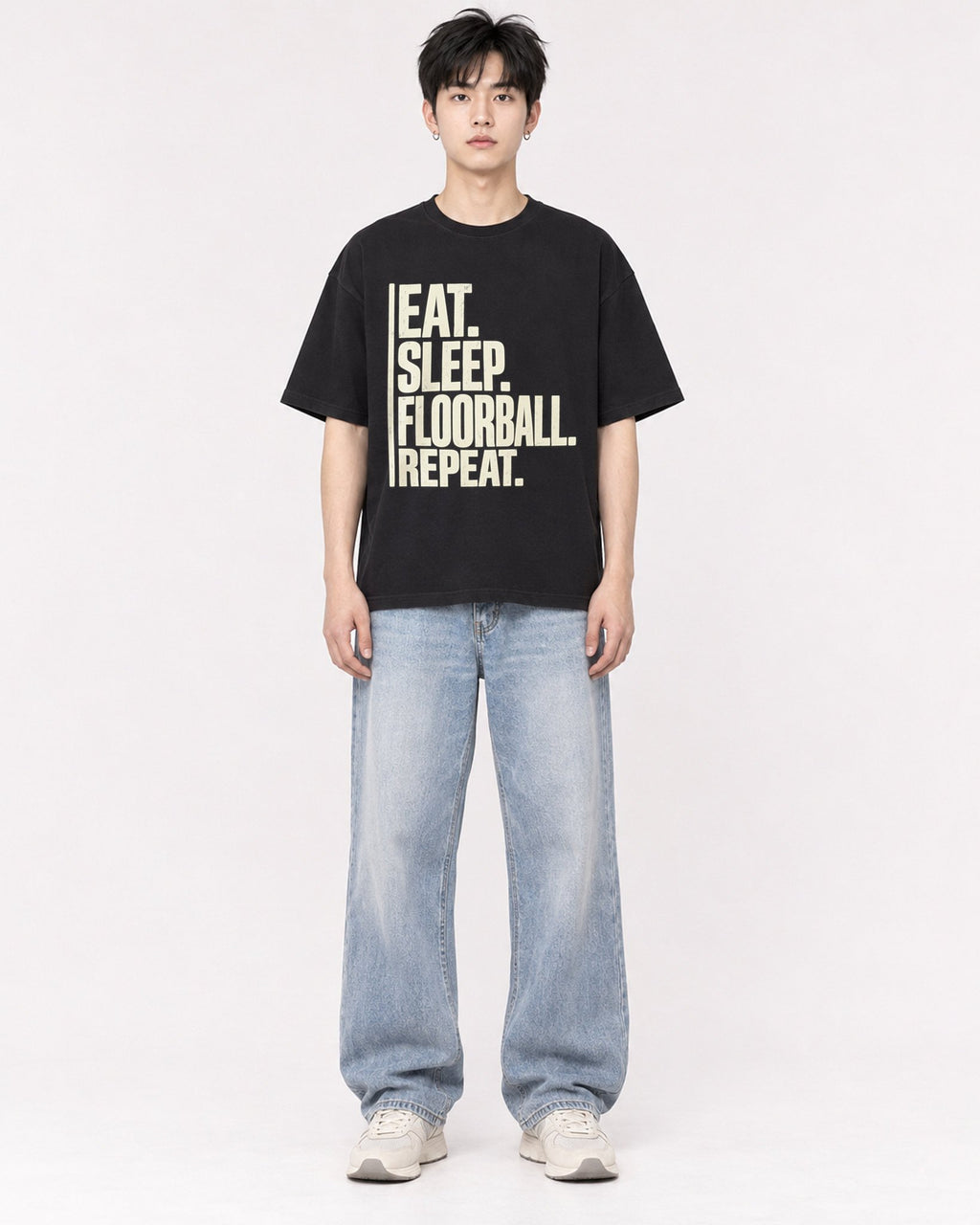 Mockup Boxy Heavyweight Tee Black male full-body 01