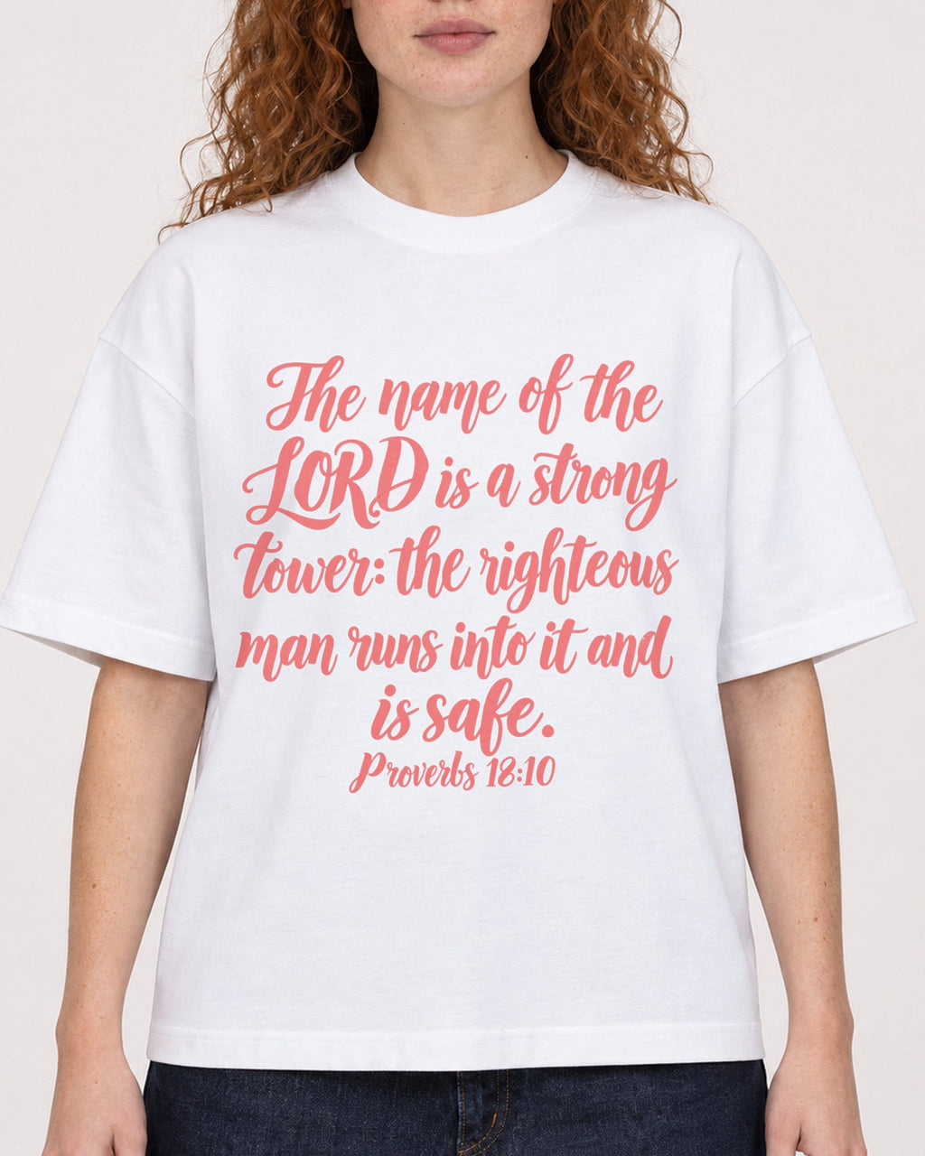 Mockup Boxy Heavyweight Tee White female close-up 09