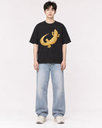 Mockup Boxy Heavyweight Tee Black male full-body 01