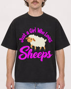Mockup Boxy Heavyweight Tee Black male close-up 09