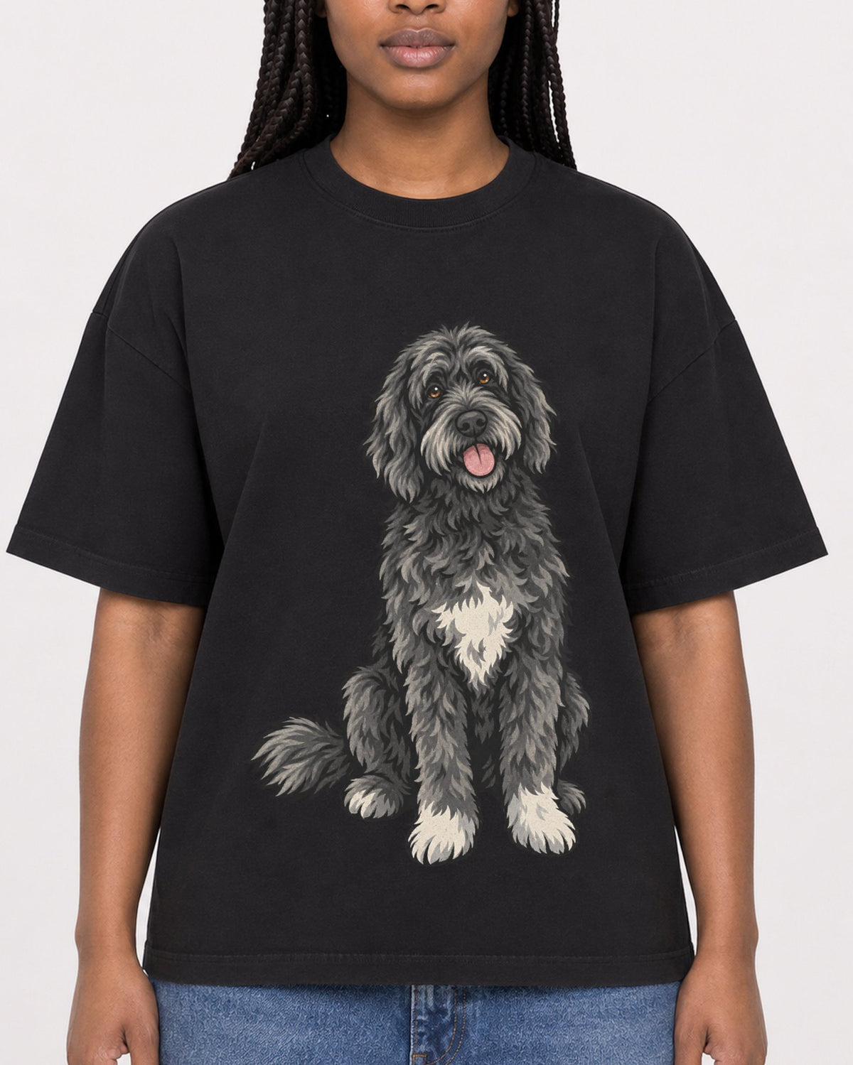 Mockup Boxy Heavyweight Tee Black female close-up 04