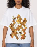 Mockup Boxy Heavyweight Tee White female close-up 05