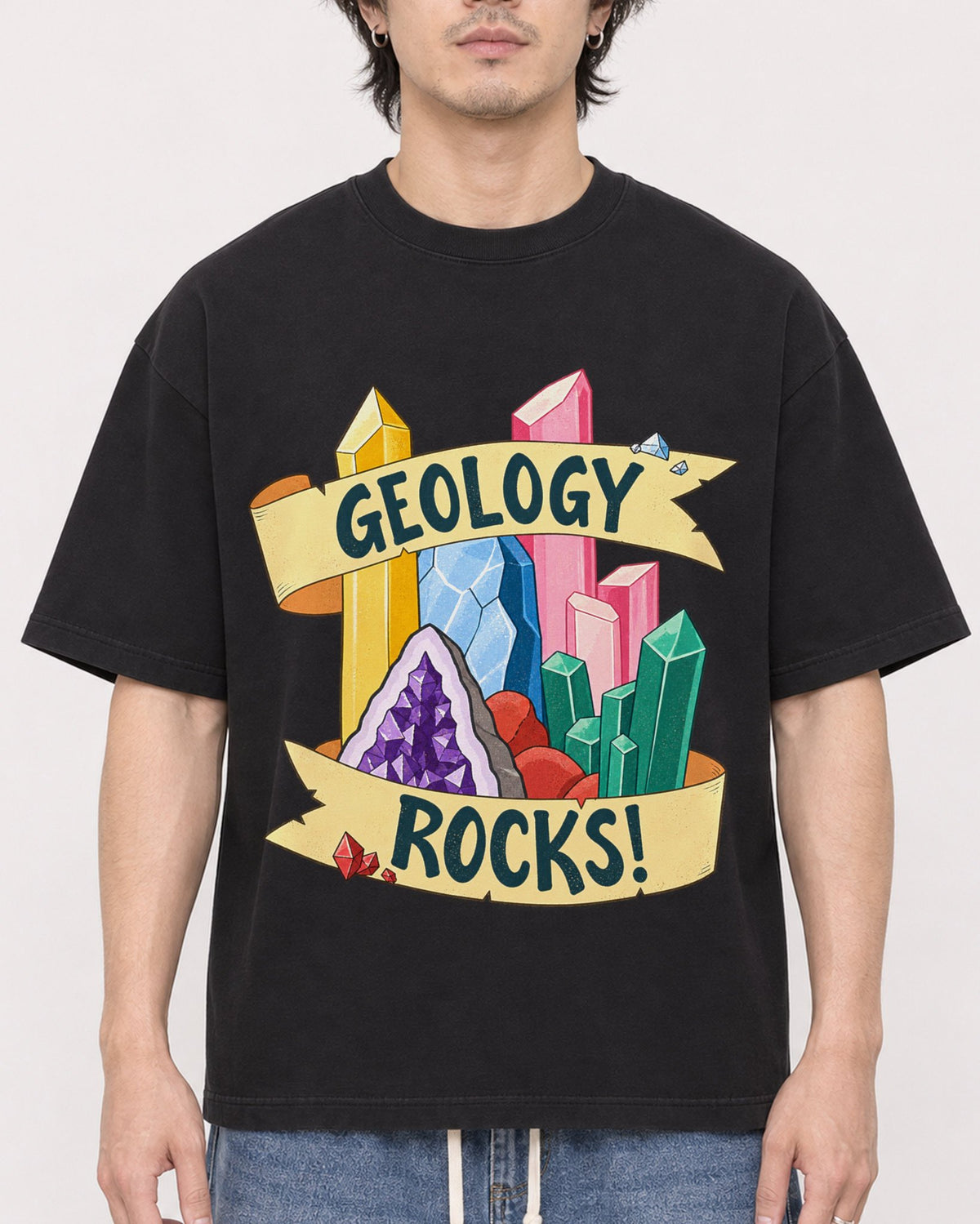 Mockup Boxy Heavyweight Tee Black male close-up 03