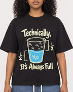 Mockup Boxy Heavyweight Tee Black female close-up 05