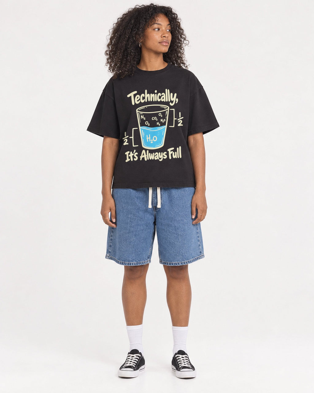 Mockup Boxy Heavyweight Tee Black female full-body 05