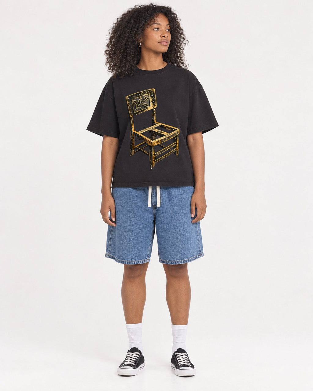 Mockup Boxy Heavyweight Tee Black female full-body 05