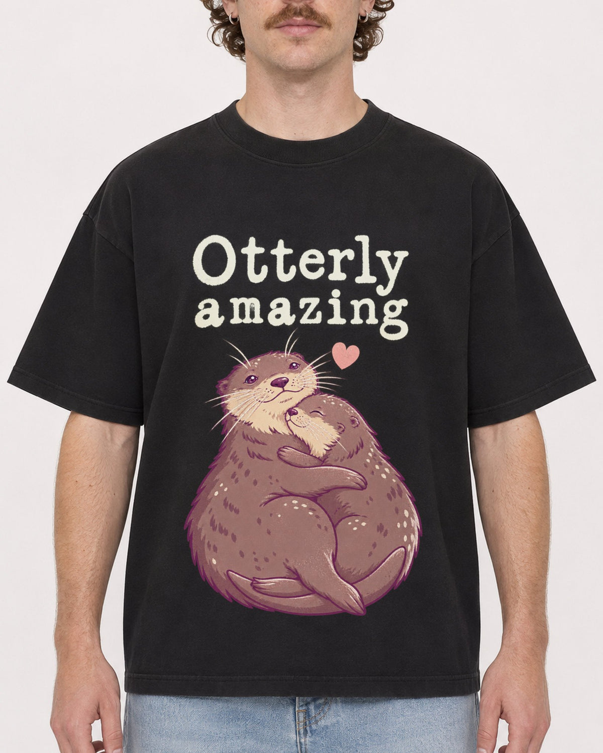 Mockup Boxy Heavyweight Tee Black male close-up 09