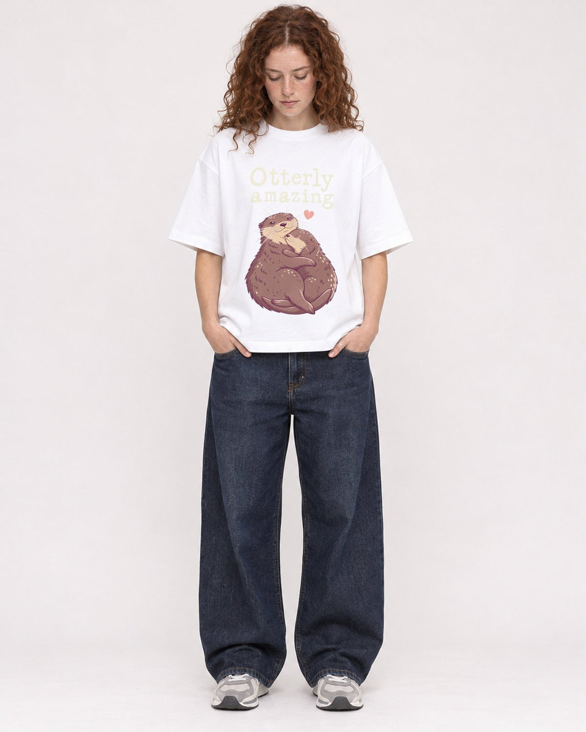 Mockup Boxy Heavyweight Tee White female full-body 09