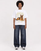 Mockup Boxy Heavyweight Tee White female full-body 14