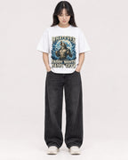 Mockup Boxy Heavyweight Tee White female full-body 13