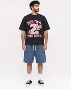 Mockup Boxy Heavyweight Tee Black male full-body 07