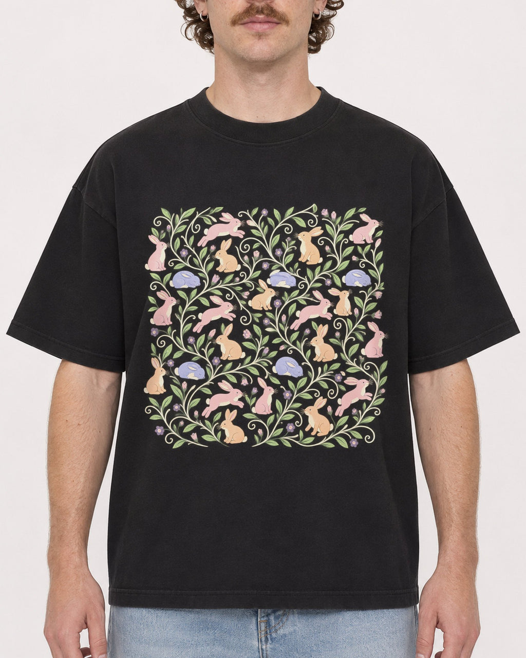 Mockup Boxy Heavyweight Tee Black male close-up 09