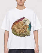 Mockup Boxy Heavyweight Tee White male close-up 01