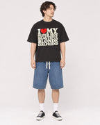 Mockup Boxy Heavyweight Tee Black male full-body 03