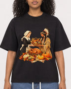 Mockup Boxy Heavyweight Tee Black female close-up 05